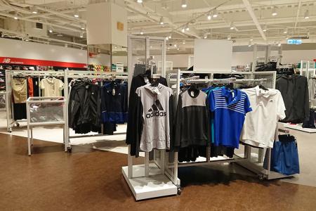 Apparel Supermarket has simple design method, quickly improve the value of goods Shelving